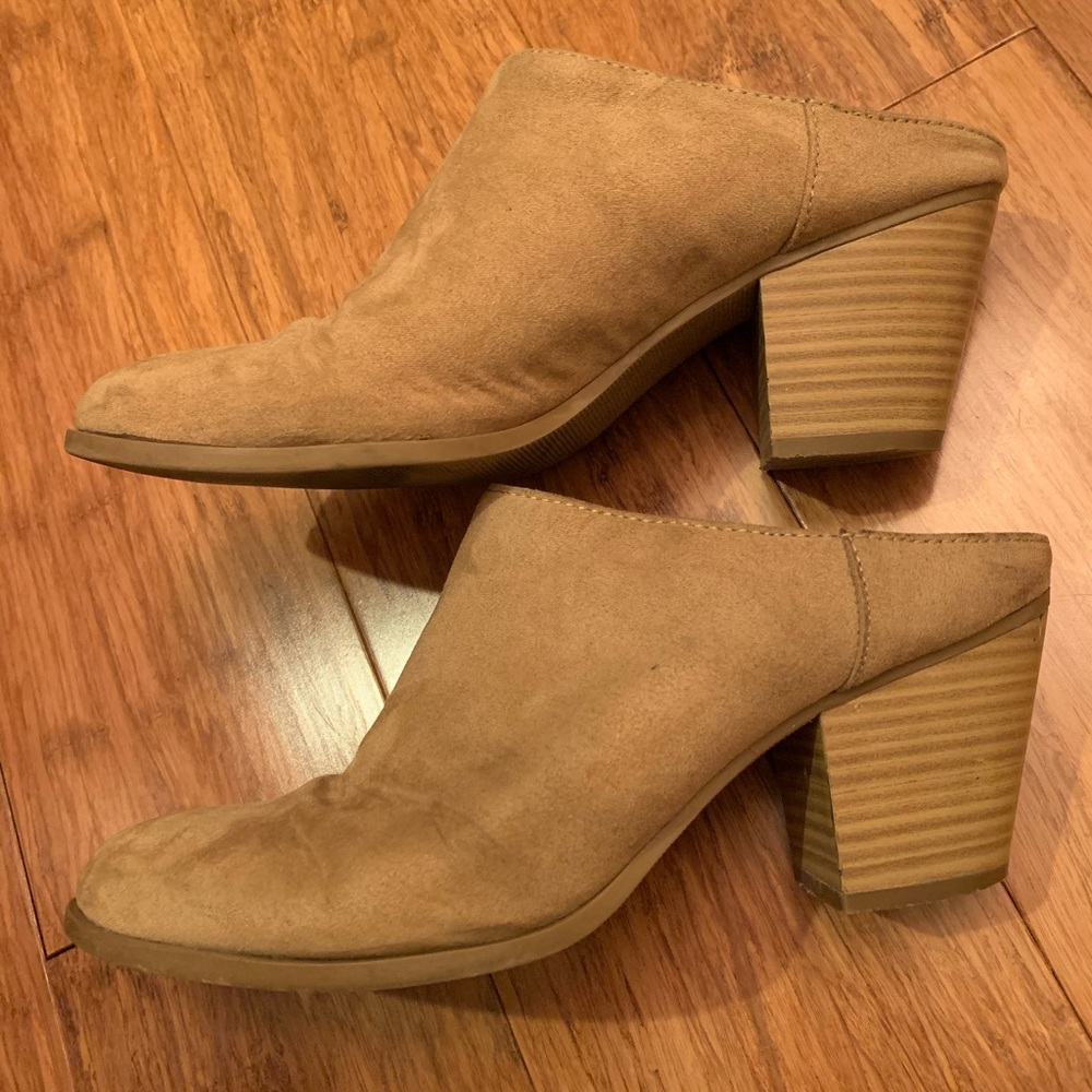 Gap Suede Bootie